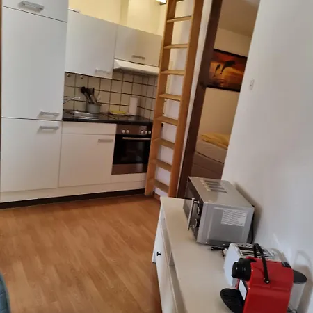 112 - Riverside 因特拉肯